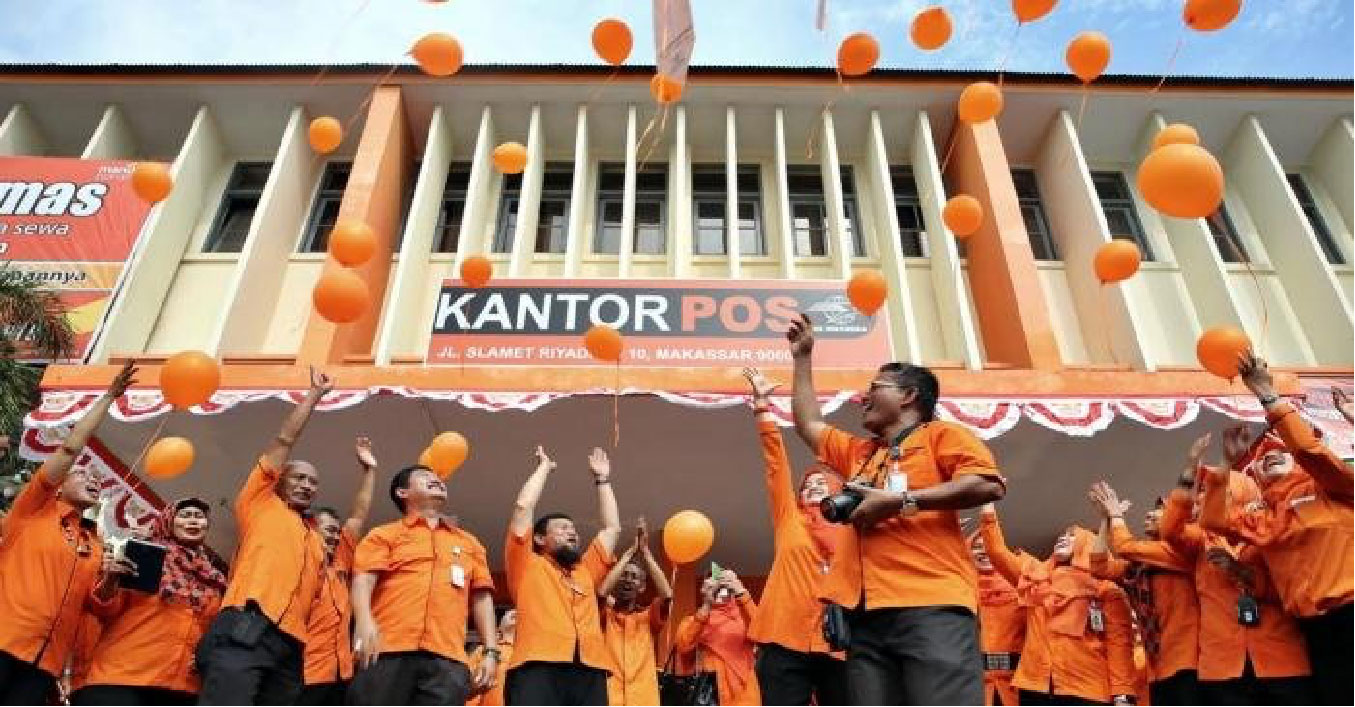 Gagal Bayar, Fitch Pangkas Peringkat Pos Indonesia