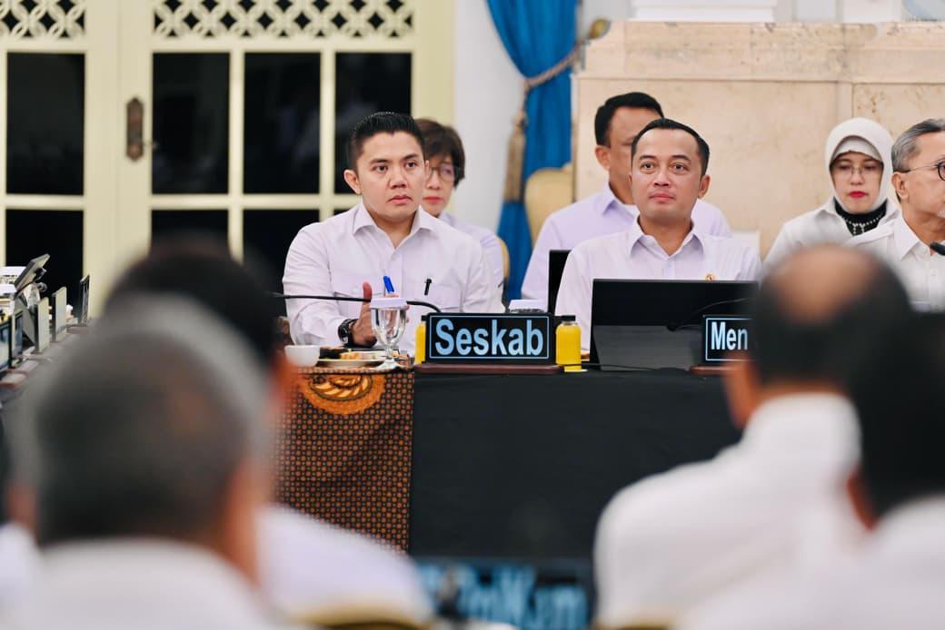 Prabowo Ancam Cabut Izin Eksportir Komoditas Imbas Gap 45 Persen