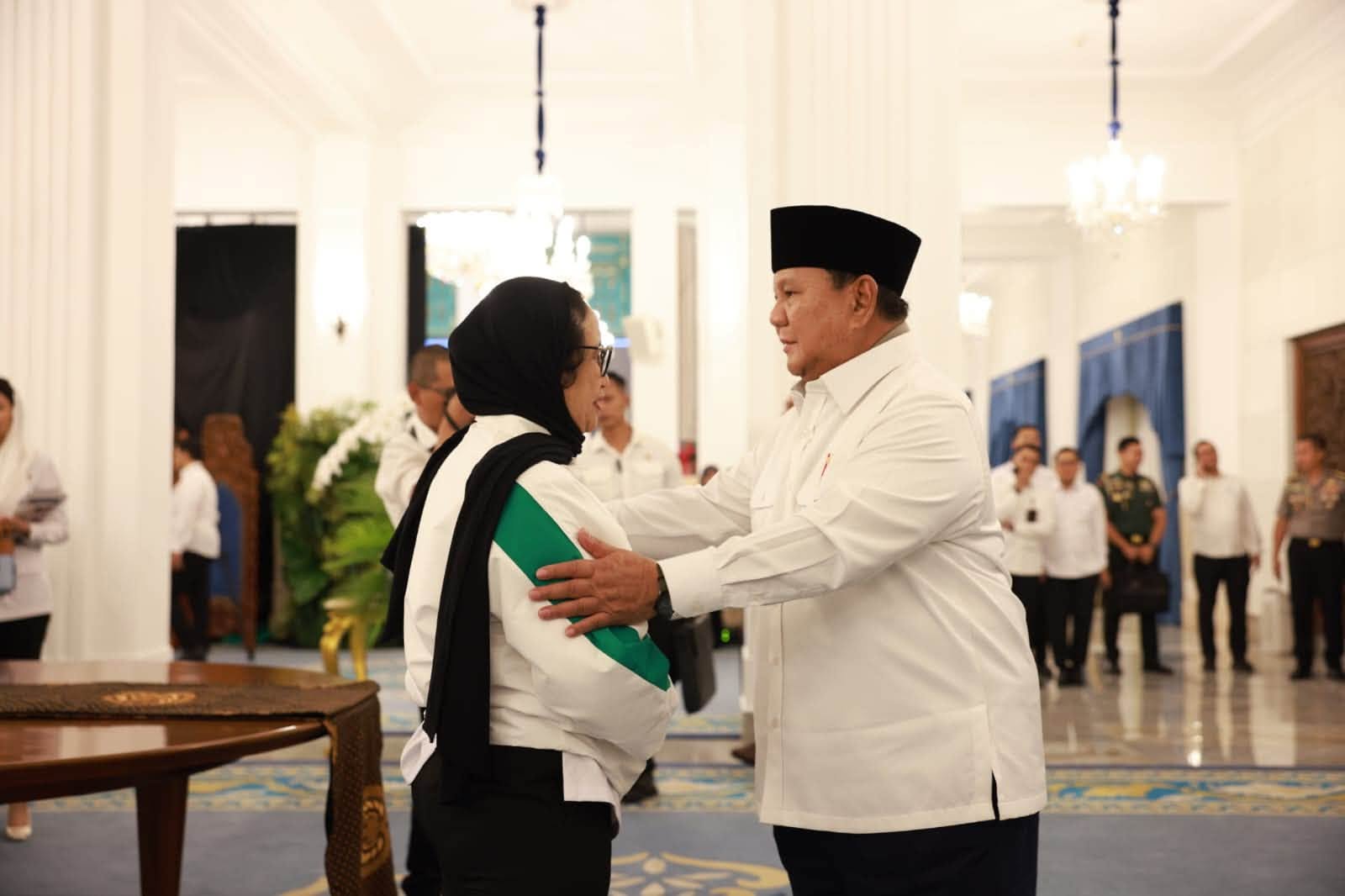 Tanggapan Presiden Terhadap Mundurnya Kepala BGN Naniek S Deyang