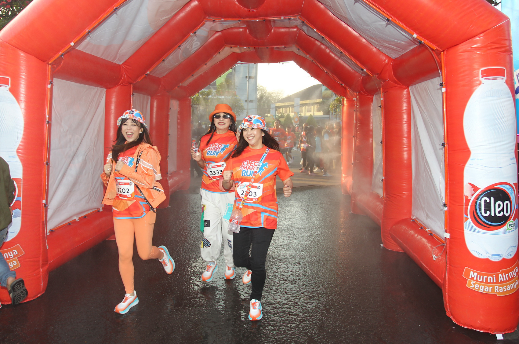 Ribuan Peserta Ramaikan CLEO Smart Run