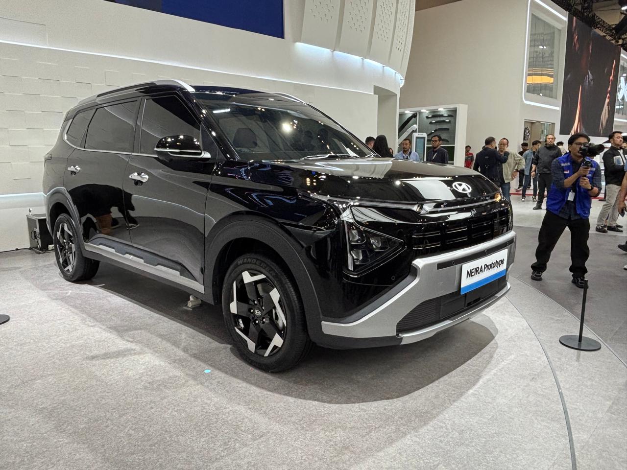 Hyundai Luncurkan SUV Neira EV 7 Kursi, Harga di Bawah Rp500 Juta