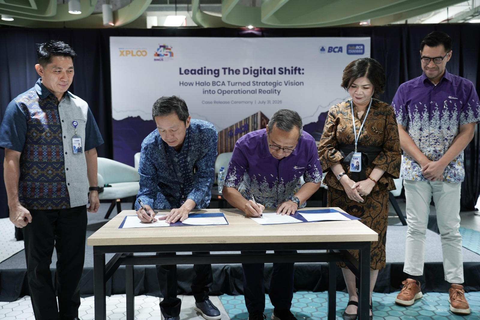 BINUS dan BCA Rilis Studi Kasus Transformasi Digital Halo BCA