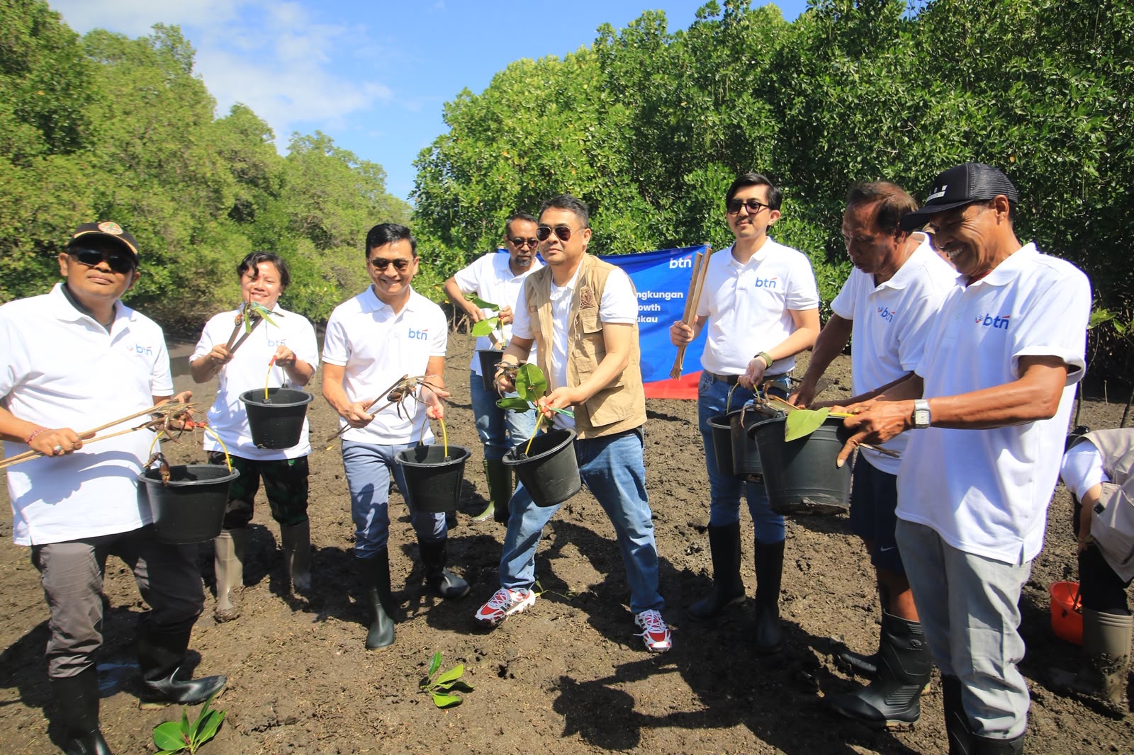 Dukung Kawasan Urban Berkelanjutan, BTN Semai 10 Ribu Mangrove di Bali