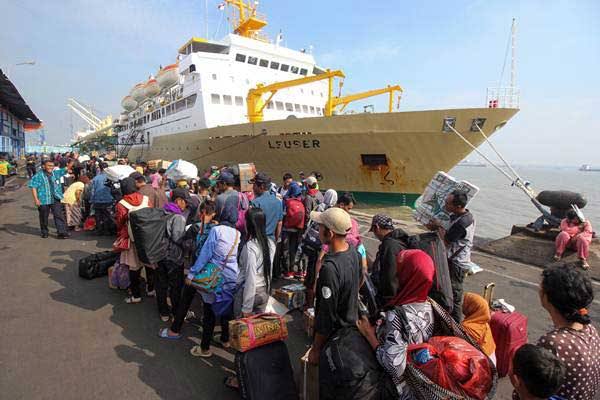 Concern pada Keselamatan, Menhub Evaluasi Aturan Kapal Penumpang