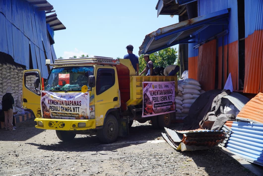 Respon Gempa NTT, Pemerintah Gelontor 6,8 Ribu Ton Beras