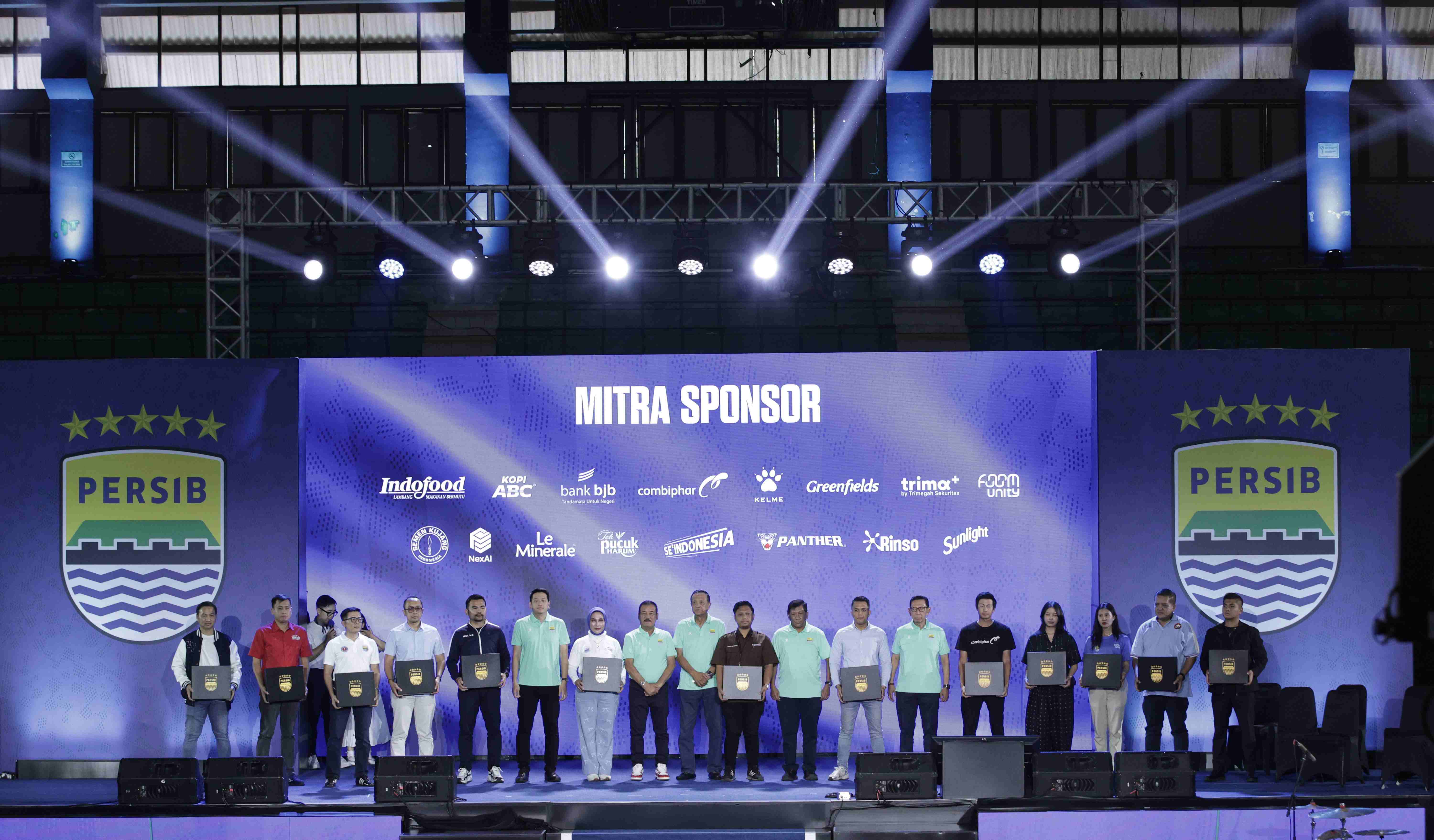 NexAI (MGLV) Muncul di Daftar Sponsor Persib Bareng Bank BJB (BJBR)