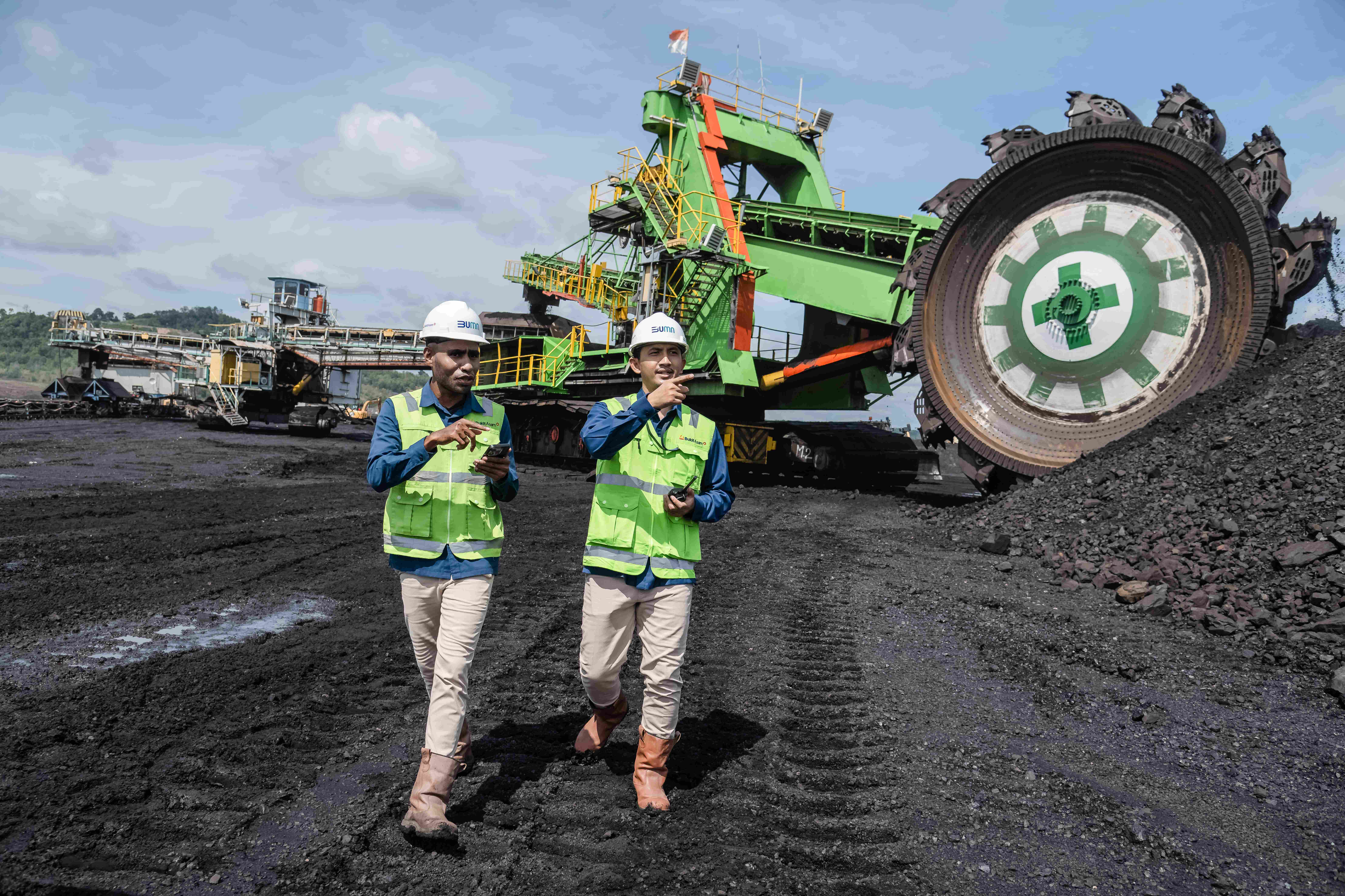 Bukit Asam (PTBA) Pacu Efisiensi saat Harga BBM Melonjak, Ini Hasilnya