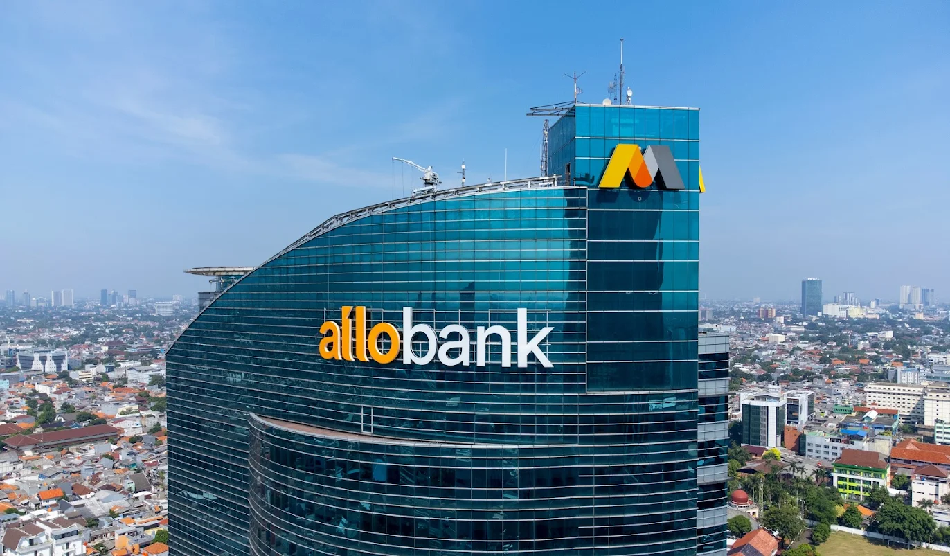 Bank Chairul Tanjung Buyback Rp300 Miliar, Saham BBHI Longsor Parah