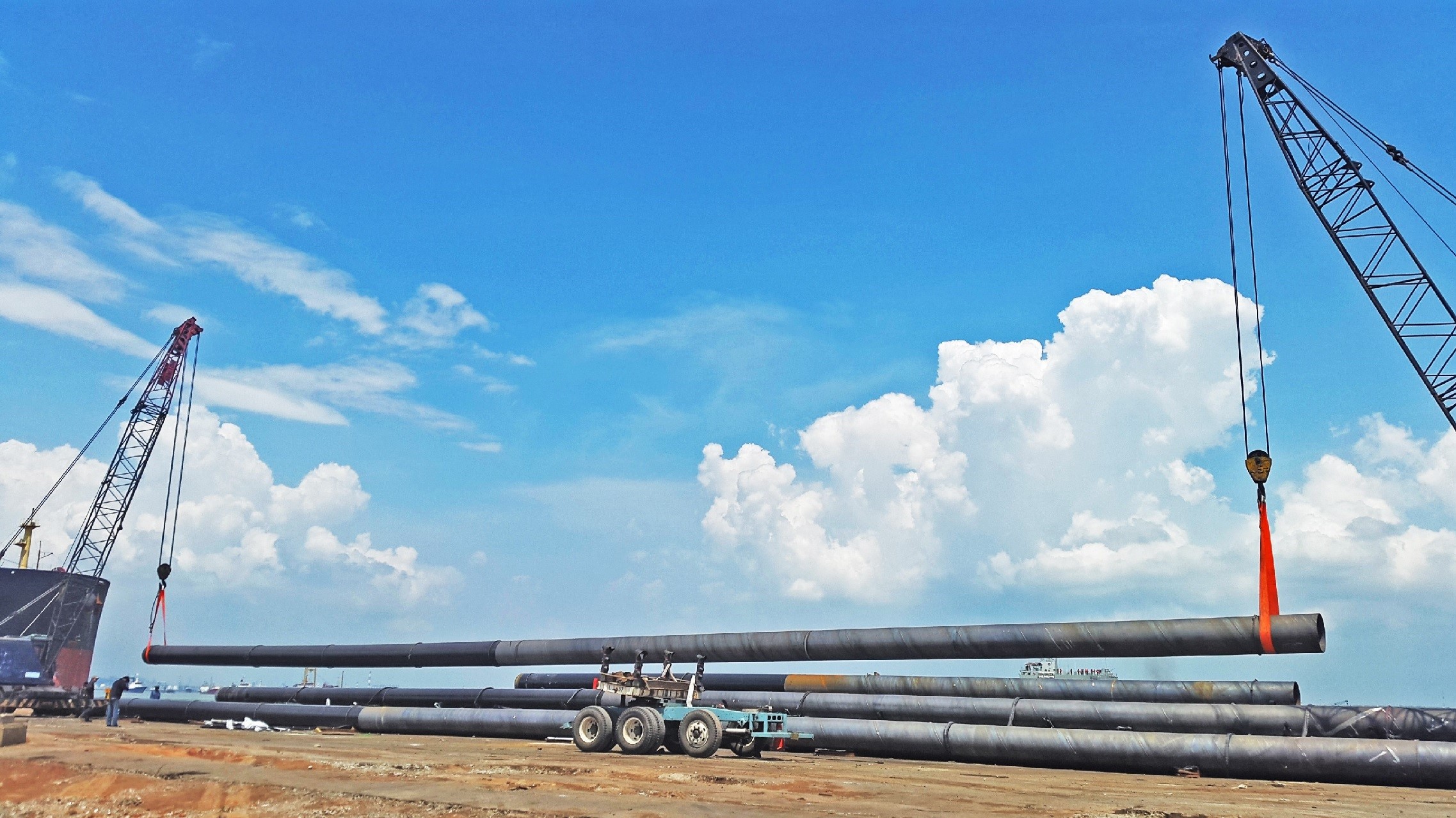 ISSP Ekspansi Produksi Pipa, Bidik Proyek Data Center hingga Energi
