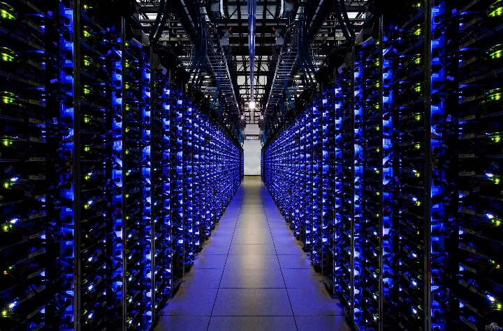 Perluas Data Center, Induk EDGE Suntik Fasilitas Jumbo