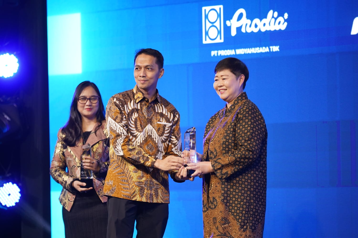 MDLA Raih Predikat Terbaik di Capital Market Excellence Awards 2026