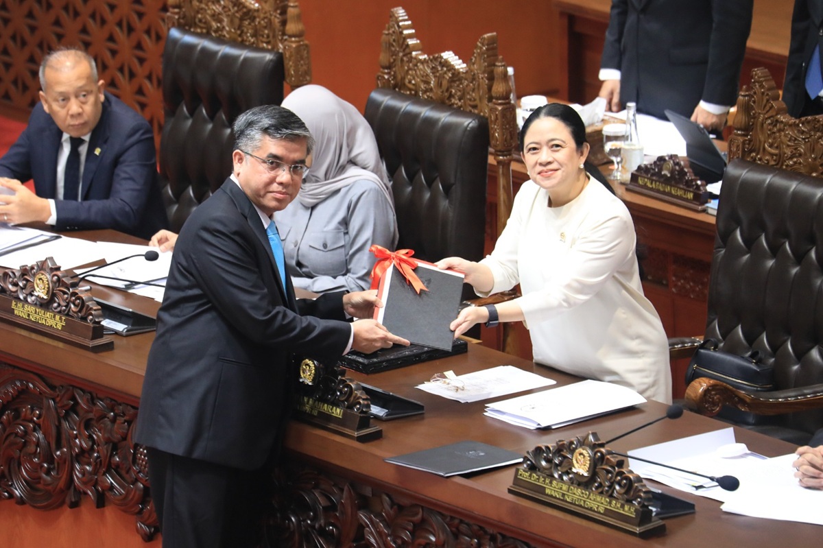 RUU Pelindungan Naker Atur Cadangan Pesangon, Larang Tahan Ijazah