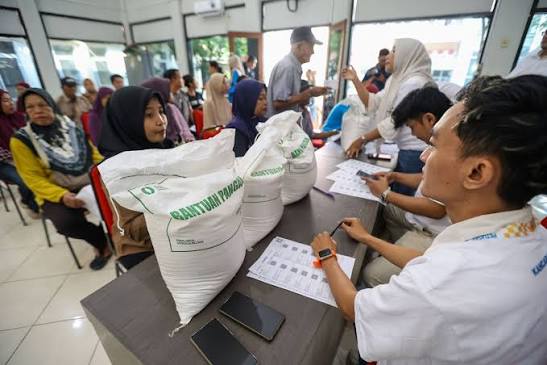 Bantuan Pangan 33,2 Juta Keluarga Per 10 Kg Beras Segera Disalurkan