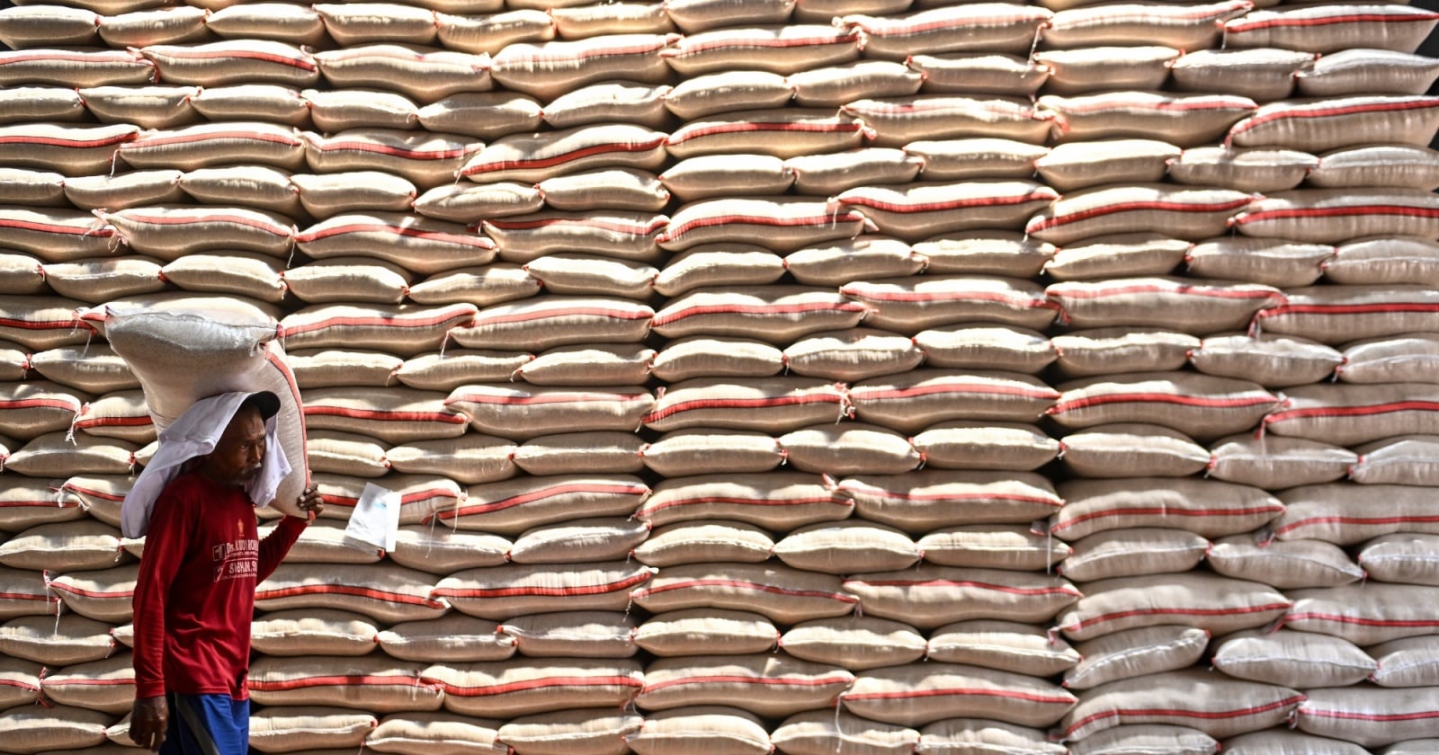 Dijajaki: Industri Mamin Bisa Serap Stok Lama Beras Bulog
