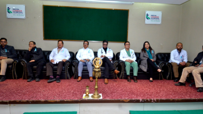 नेपाल क्यान्सर अस्पतालमा बिरामी, विशेषज्ञ सवाल—जवाफ