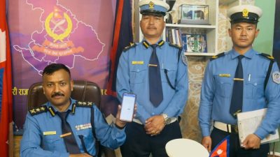 खेलाडी साम्बालाई ट्राफिक प्रहरीको आर्थिक सहयोग