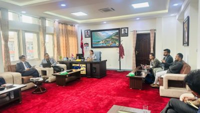 निःशुल्क वितरण गरिने औषधि स्वदेशमै उत्पादन गर्नेबारे छलफल