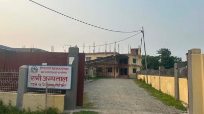 रानी अस्पतालको बेथितीः फार्मेसीबाट म्याद नाघेका औषधि बरामद