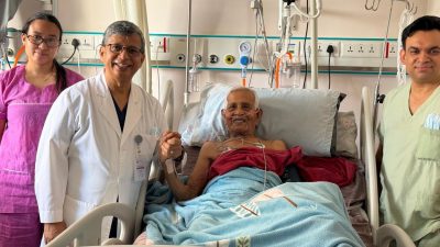 अनमीवमा वरिष्ठ अर्थोपेडिक्स सर्जन डा. पाण्डेको नेतृत्वमा १०२ वर्षीय डा.&hellip;