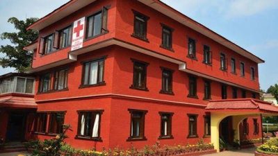 जाडोमा ओठको हेरचाह गर्ने ५ उपाय