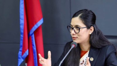 आमालाई ६ महिना प्रसूति विदा, बुवालाई ४२ दिन स्याहार विदा&hellip;