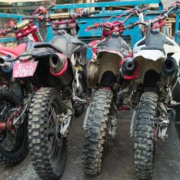 ठुलो आवाज निकाल्ने मोटरसाइकल नियन्त्रणमा