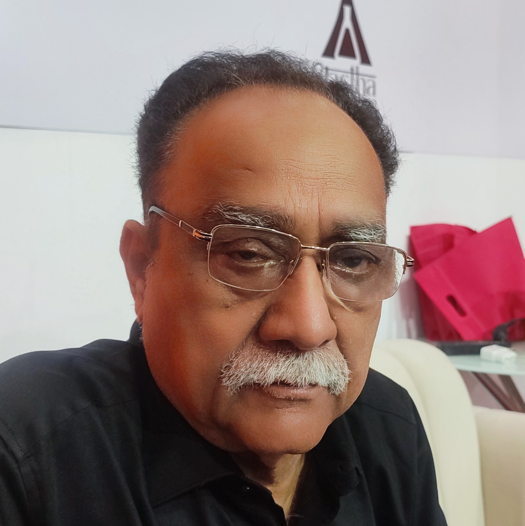 सतीश ऐलावाडी Satish Ailawadi