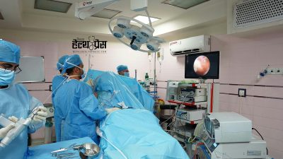 क्यान्सरले थलिएका बिरामीमाथि ‘विवादास्पद’ शल्यक्रिया: वीरगञ्जका डा. मनोज गुप्तामाथि मेडिकल&hellip;