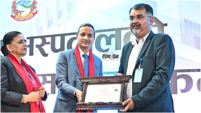 वीर अस्पतालका डा. दीपककुमार मिश्रलाई स्वर्ण पदक सहित ‘सम्झना सेवा&hellip;