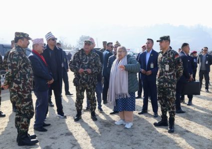 दूतमार्गमा प्रधानमन्त्रीको निरीक्षणः धाार्मिक विश्वास र सम्पदालाई असर नपार्न निर्देशन