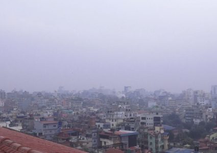 देशभर कुहिरो र बादल : जनजीवन प्रभावित, हवाई उडान ठप्प