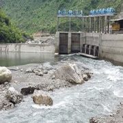 मापदण्डअनुसार विद्युत् आयोजनाले पानी नछाड्दा सुक्यो मोदीखोला