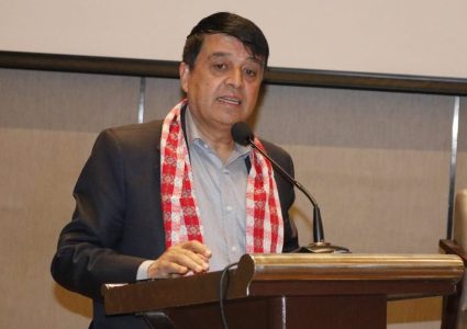 दलका घोषणापत्रमा कहिल्यै आर्थिक मुद्दा प्राथमिकतामा परेनन् : अध्यक्ष ढकाल