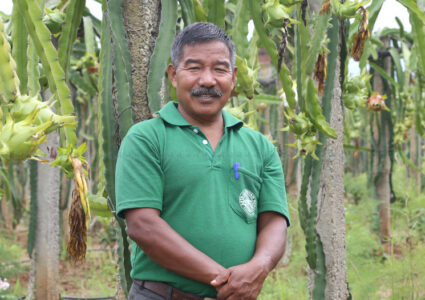 ‘आफ्नो टाउकोमा फलामको हेलमेट लगाएर अरुको टाउकोमा मात्र आगो झोस्ने&hellip;