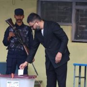 बालेनलाई लिएर झापाका लागि उडेको हेलिकोप्टर काठमाडौंमै फिर्ता