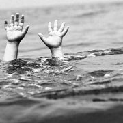 विवाहमा गएका दुई किशोरी नदी किनारमा मृत भेटिए, एक बेपत्ता