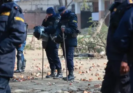 तनावग्रस्त कपिलवस्तु : झडपमा २० जना घाइते, महाराजगन्ज क्षेत्रमा कर्फ्यु&hellip;