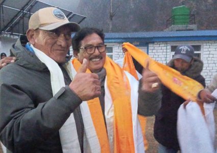 नेपाली कांग्रेसको दोस्रो जित, मनाङमा टेकबहादुर गुरुङ विजयी