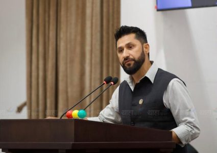 सेकेण्ड गनेर काम गर्ने रास्वपा सभापतिको उद्घोष !