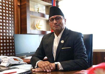 स्वकीय सचिवदेखि सल्लाहकारसम्मको सुविधा खारेज