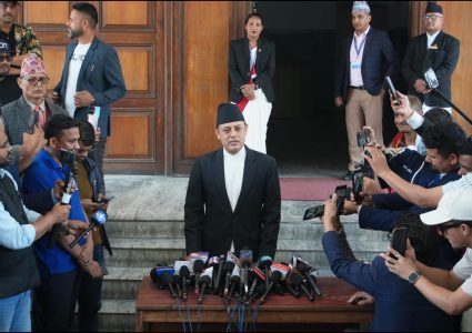 डोलप्रसाद अर्याल प्रतिनिधि सभाको सभामुखमा निर्विरोध निर्वाचित