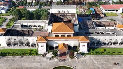 जलेको संसद् भवनमा करारका कर्मचारीको म्याद थप्न दौडधुप