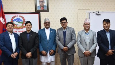 जुम्लाबाट मन्त्री बनेका चौलागाईंसँग कर्णालीका ५ सहसचिव