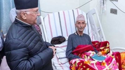 एमाले अध्यक्ष ओलीलाई पितृशोक