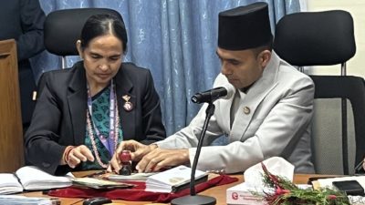 प्रधानमन्त्रीको स्पिरिट र सञ्चारमन्त्रीको फुर्सद तथा लोकरिझ्याँईमा अलमल