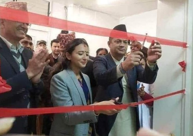 स्वास्थ्य मन्त्रालयको नेतृत्व कसले लिने ? लेखजंग थापा अघि, तोशीमाको विगतले उठायो प्रश्न