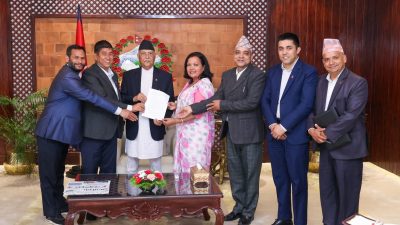 खारेज भएका दलीय कर्मचारी ट्रेड युनियनका पदाधिकारीको गैरकानुनी सौदाबाजी