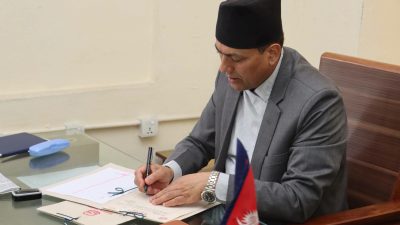 सचिव काप्री निर्वाचन आयोगमा भए हाजिर